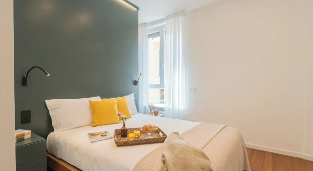 Como Volta Square With Terrace by Rent all Como, Забронировать Апартаменты/квартира Апартаменты Комо, рядом с Площадь Кавур, Апартаменты/квартира
