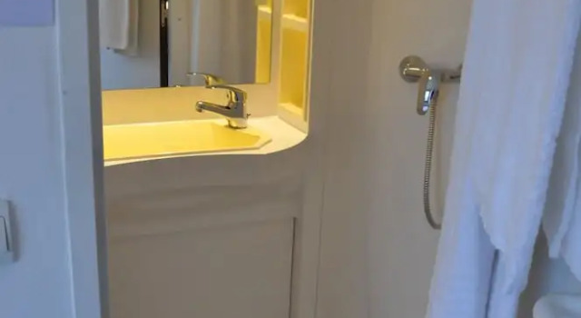Номер Comfort Le Lorient Hotel