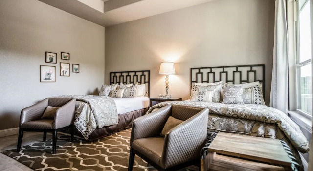 The Century Oak: 3-unit Beside Hidden Falls 4 Bedroom Home, Réserver Maison de vacances Villas à Spring Branch, Villa