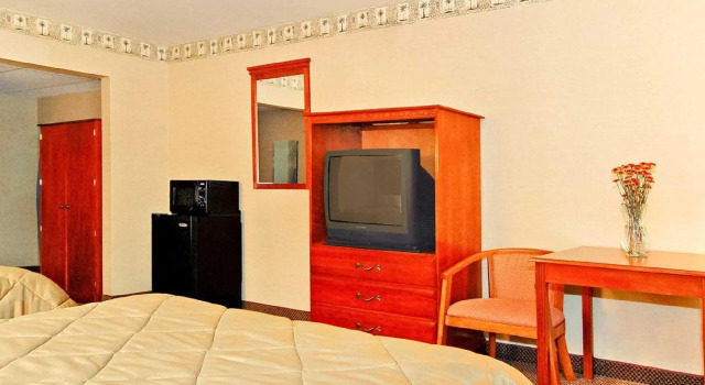Четырёхместный номер Standard Motel 6-Levittown, PA - Bensalem