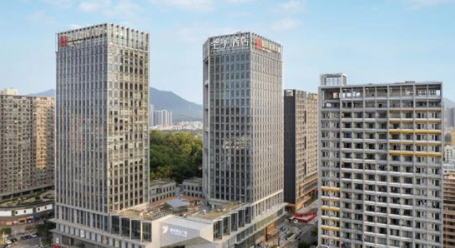 JI Hotel (Shenzhen Pingshan Yanziling Subway Station), Rezerwuj Hotel Hotele w Shenzhen z parkingiem, Parking