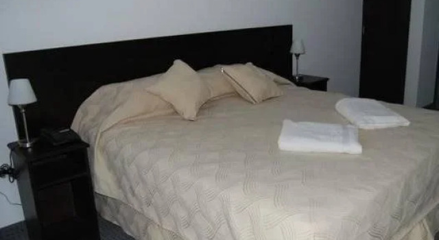 El Olivo Hotel*** Zico Gourmet Restaurant, Κράτηση Ξενοδοχείο Νεουκέν Neuquén Province