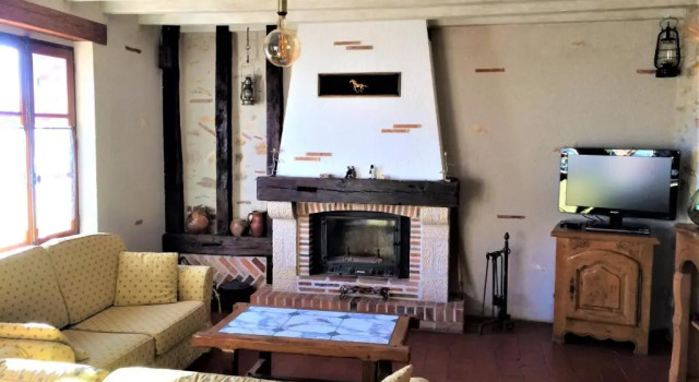 Gite de Sologne "les galoches", Varaa Hotelli Dhuizon Sologne