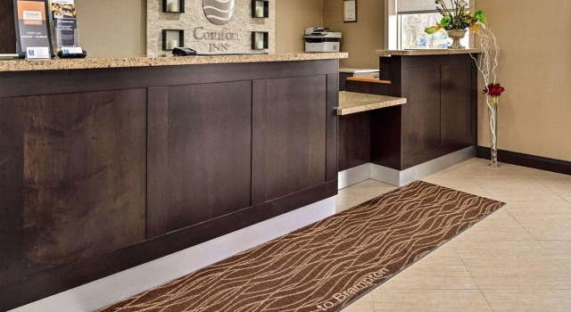 Comfort Inn Brampton, Boek Hotel Brampton 