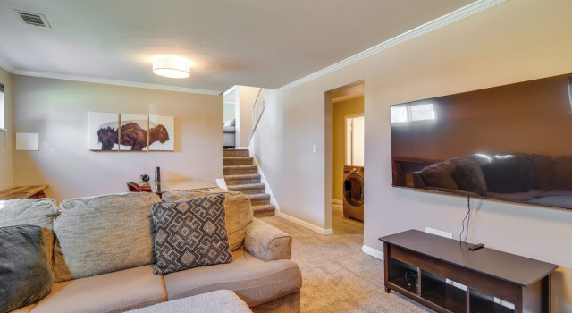 2 Mi to Olde Town! Pet-friendly Haven w/ Sunroom, Rezervați Casă de vacanță Arvada Colorado