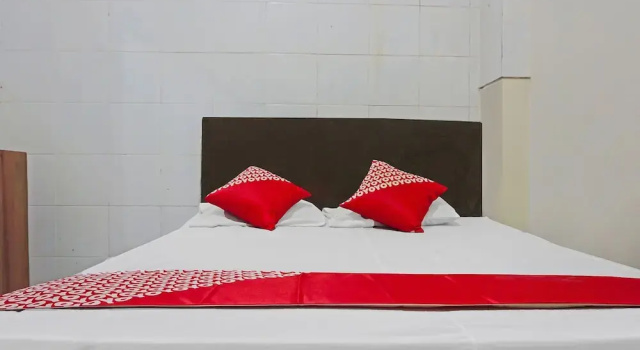 Номер Standard Hotel O Diamond Inn Makassar