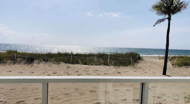 Номер Standard с красивым видом из окна Tides Inn Hotel