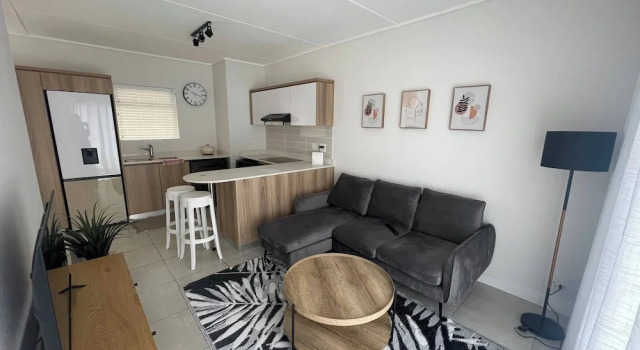 Serene 1-bedroom Apartment in Ballito With Shared Pool