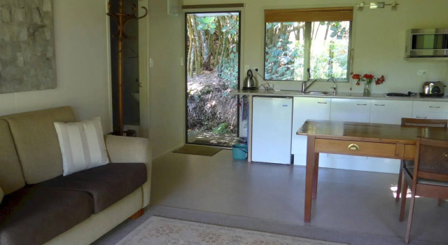Wharepuke Subtropical Accommodation, Забронировать Дом для отпуска Коттеджи Бей-оф-Айлендс, Коттедж