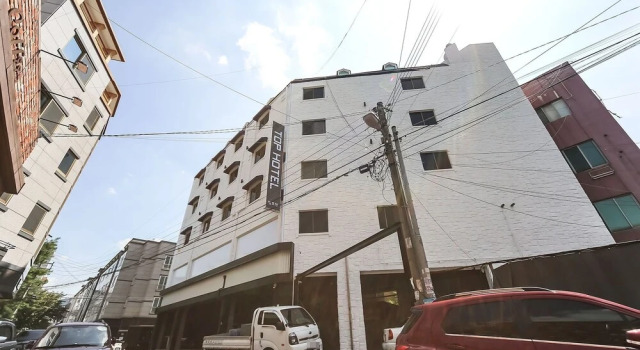 Gumi Indong Hotel Top, Забронировать Отель Отели провинции Кёнсан-Пукто с парковкой, Парковка