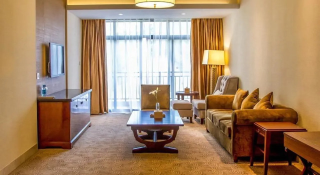 Yichun Grand Metropark Resort, Rezerwuj Ośrodek wypoczynkowy Yichun Jiangxi