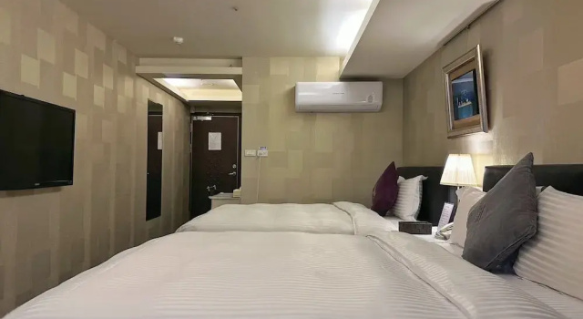 Четырёхместный номер Superior 意芙旅店 Ifinn Hotel