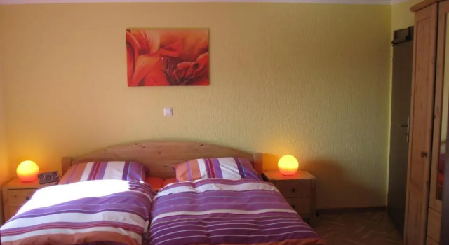 Ferienhaus Zur Schönen Aussicht, Varaa Hotelli Gerolstein Vulkan Eifel