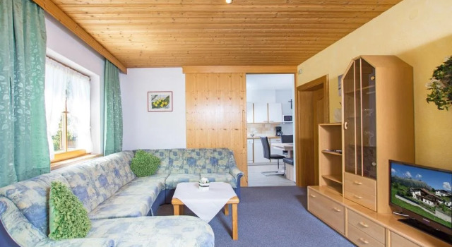 Haus Alpenfrieden, Rezerwuj Hotel Hotele w Tyrol z parkingiem, Parking
