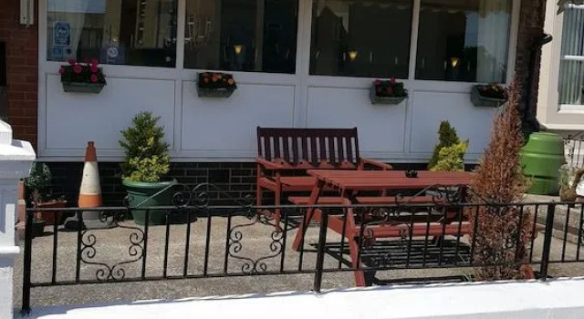 Marlow Lodge, Varaa Hotelli Blackpool Lancashire