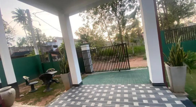 3 bed 2 bath Entire furnished house in Negombo, Забронировать Отель Отели и гостиницы Негомбо, рядом с St. Mary's Church, Отель