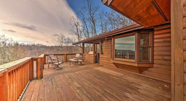 'the Cozy Bear Cabin: Upscale Deck & Mtn Views!, Reserva ahora Casa o chalet Bamboo Estados Unidos