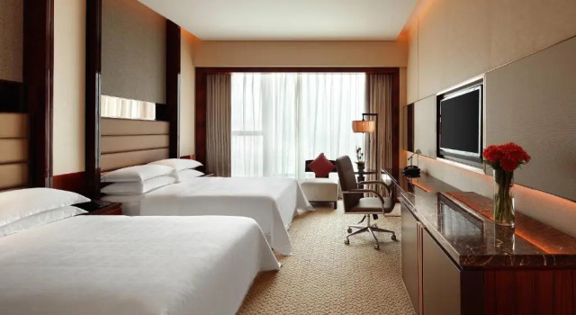 Двухместный клубный номер Standard Sheraton Hefei Xinzhan Hotel