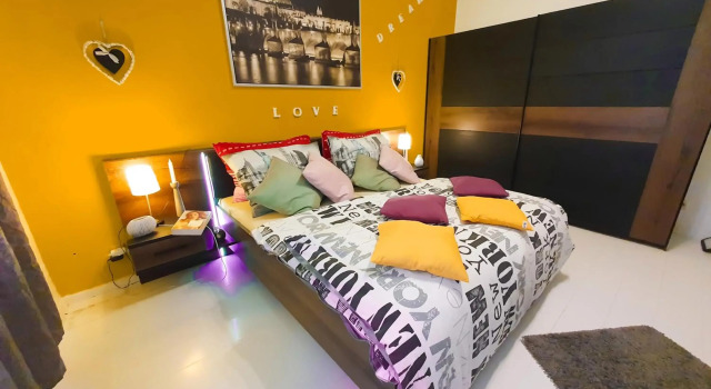 Apartment in the center of Prague, Забронировать Апартаменты/квартира Отели Праги с парковкой, рядом с Намести Миру, Парковка