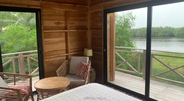 Natura luxury camp
