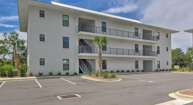 Bright Condo w/ Pool, 3 Blocks to Santa Rosa Beach, Book Lejlighed Santa Rosa Beach Emerald Coast