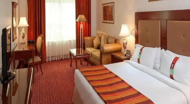 Dancenter Luxury Holiday International Dubai