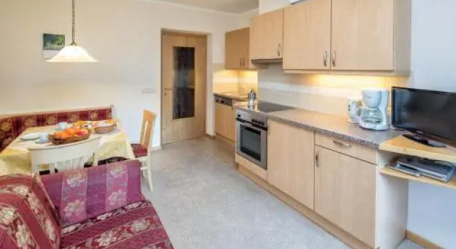 Residence Ulrike, Забронировать Отель Отели в центре Нова-Леванте, в центре