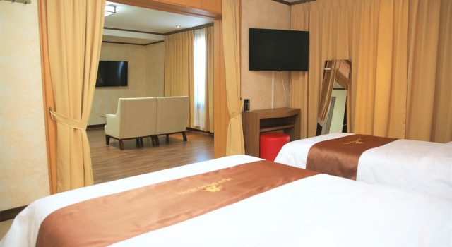 Uljin Grand Hotel, Забронировать Отель Отели провинции Кёнсан-Пукто с парковкой, Парковка