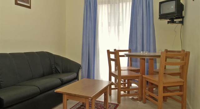 Canifor Court Apartments, Boek Appartement Appartementen in Qawra, Appartement