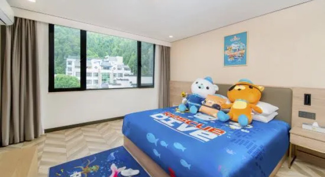 Семейный люкс Royeah Hotel