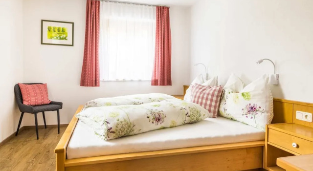 Hinterbichl, Rezerwuj Apartament Hotele w Salzburg z parkingiem, Parking