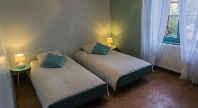 Gite de 6 -  Le Tournesac, Réserver Hôtel Molphey France