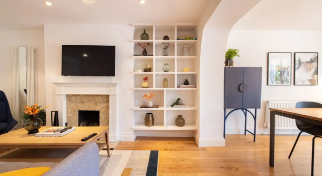 The West Hampstead Wonder  - Stunning 2BDR with Study Room and Garden, Varaa Huoneisto Asunnot kohteessa Merseyside, Huoneisto