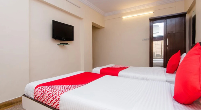 Номер Deluxe OYO 361 Apartment Powai