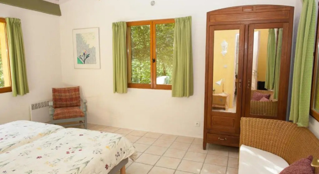 Romantic cottage in the Ardeche with free WiFi and TV, Забронировать Дом для отпуска Виллы Овернь-Рона-Альпы, Вилла