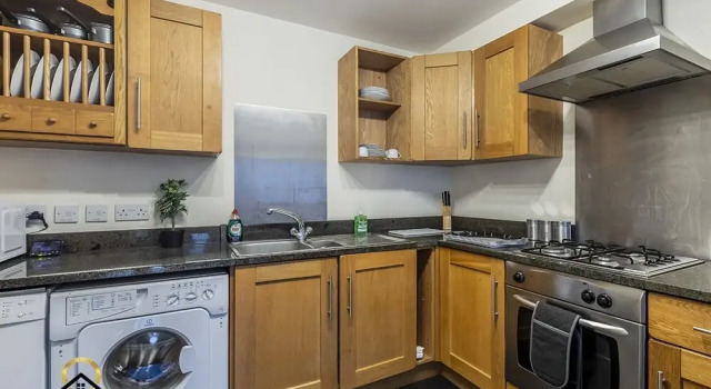 2 Bedroom Apartment in Superb Location, Varaa Huoneisto Asunnot kohteessa Merseyside, Huoneisto