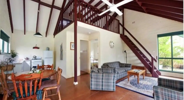 Коттедж с красивым видом из окна Kurrajong Trails and Cottages