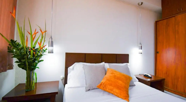 Номер Standard Hotel Mónaco Armenia