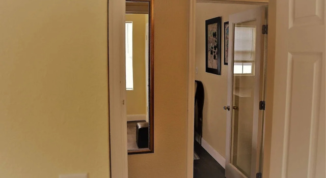 Апартаменты с 3 комнатами с видом на город The Gateway - a Beautiful Relaxing Three Bedrooms Apartment