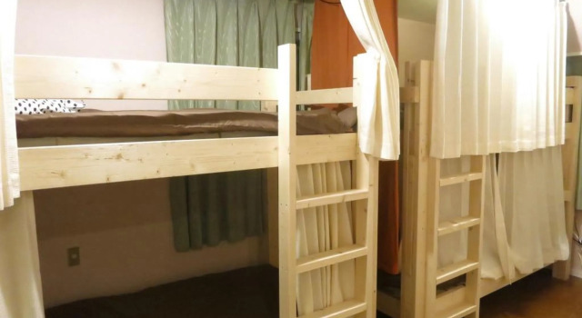 Кровать в общем номере Bellscabin Guesthouse