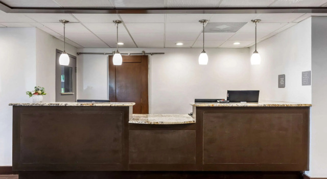 Comfort Inn Dallas North Love Field Airport