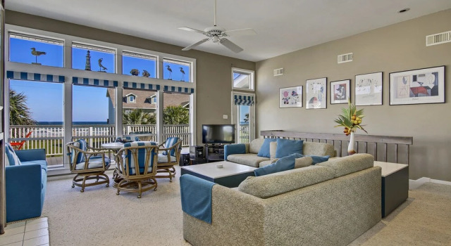 Indian Summer 3 Bedrooms 2 Bathrooms Home