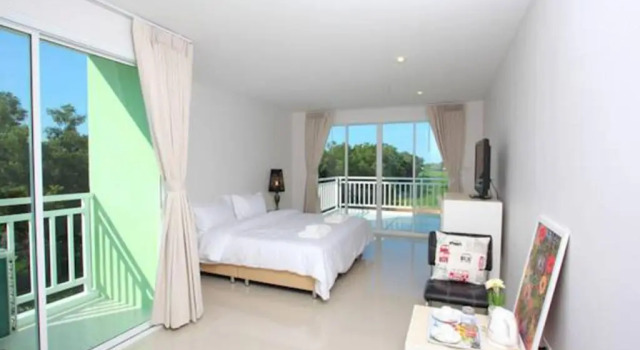 Двухместный номер Standard с балконом The Terrace Hotel