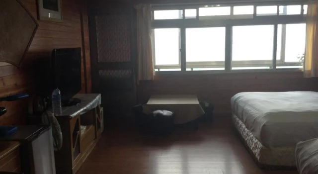 Bunbury Fruit Ranch B&B, Buchen Sie Bed & Breakfast Renai Landkreis Nantou