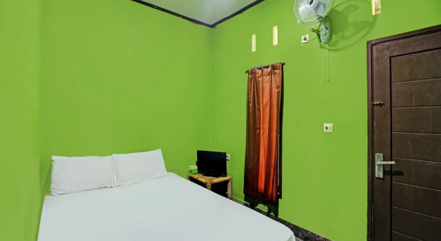 OYO 92149 Ashooy HomestayNearWisata Desa sedau, Reserva ahora Hotel Praya Lombok