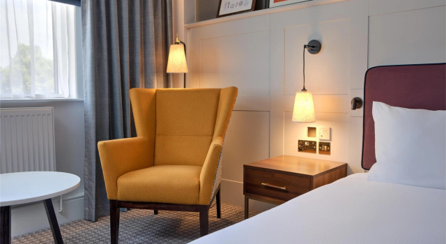 Двухместный семейный номер Standard DoubleTree by Hilton Stoke-on-Trent, United Kingdom