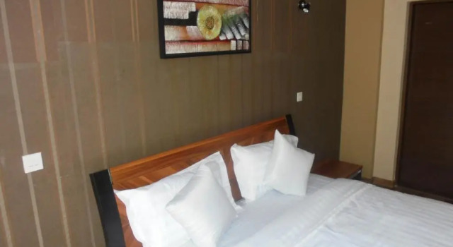 Номер Standard We Hotel and Suites