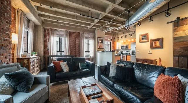 Luxury Downtown Phoenix Loft - Pool Gym Laundry