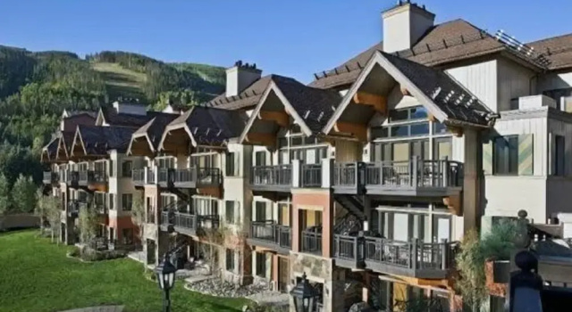 Номер Standard с 4 комнатами с балконом Exclusive 4 Bedroom Ski In, Ski Out Vacation Rental With Hot Tubs And Heated Outdoor Pool In Lionshead Village