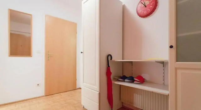 Relaxing Terrace Apartment in Lively Area, Забронировать Апартаменты/квартира Отели Вены с парковкой, рядом с Volkstheater, Парковка